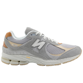 JJJJound x New Balance 2002R Grau / Beige / Cream